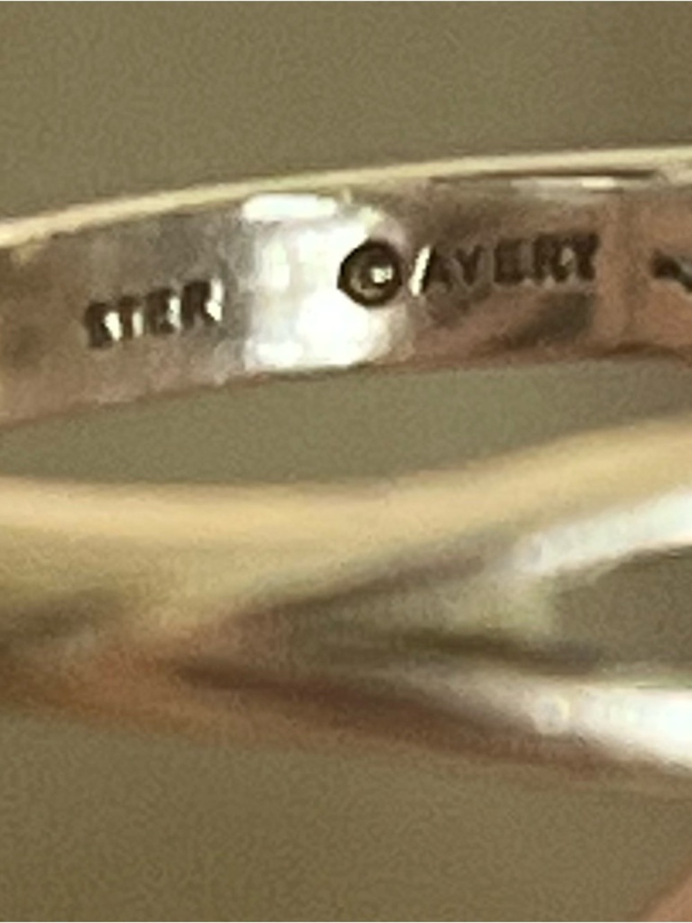 James Avery Retired Sterling Silver Tall Swirl Double Heart Ring Size 7 Bag - Picture 6 of 6